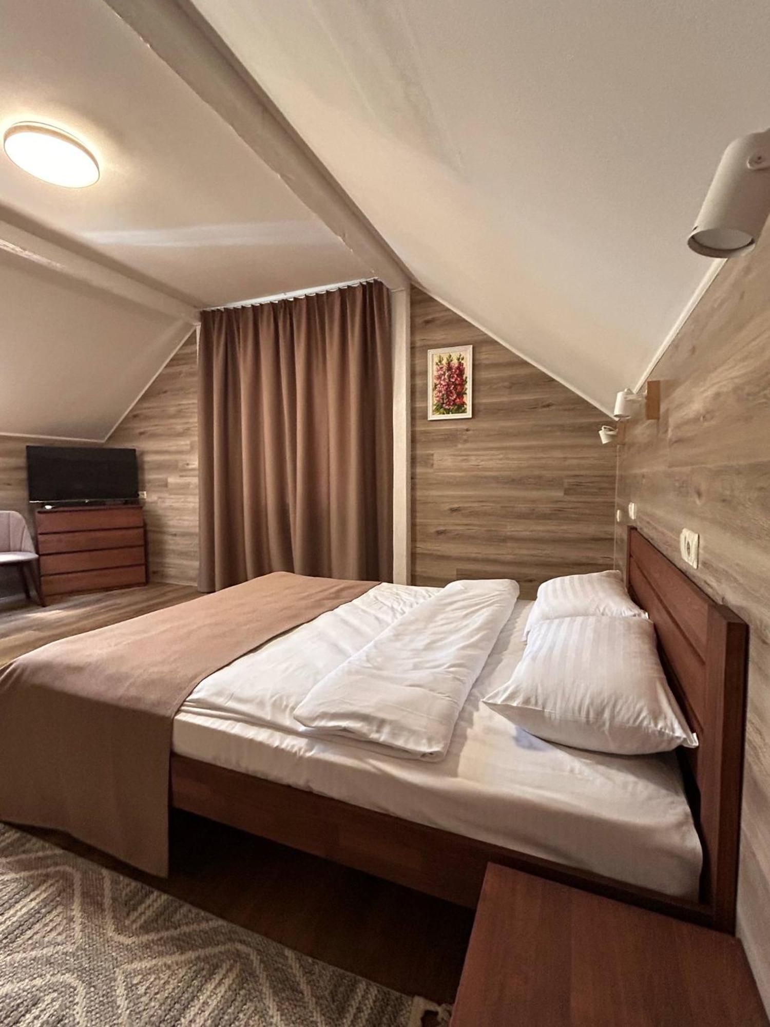 Hotel Ethno Complex Ukrayinske Selo Buzovaya Exterior foto